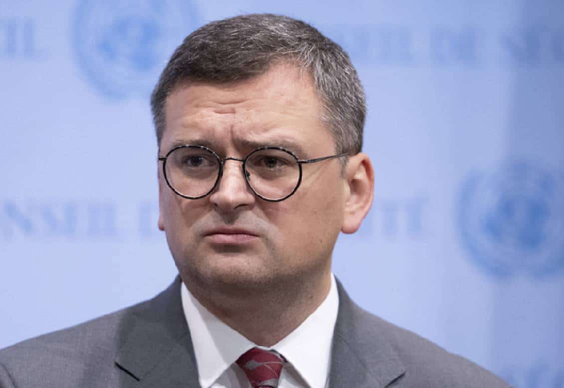 "אף אחד לא עושה 'מספיק' למעננו", אומר שר החוץ ‏האוקראיני