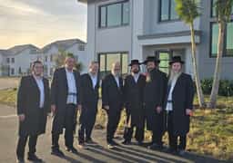 החרדים שעוזבים את ניו יורק: קהילה חסידית חדשה קמה בלב פלורידה