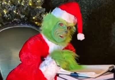 כוכבת במסכה: אחת הזמרות הגדולות בעולם התחפשה לגרינץ' ושברה את הרשת