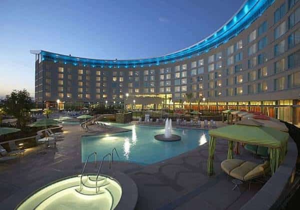 הטסת לוחמים לאי בודד, טורניר בקזינו בשמורה אינדיאנית: UFC 249 כמעט ניצח את הגבלות הקורונה כנגד כל הסיכויים