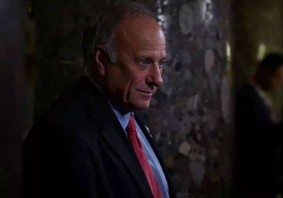 "גרמניה צריכה להפסיק להתנצל על השואה"