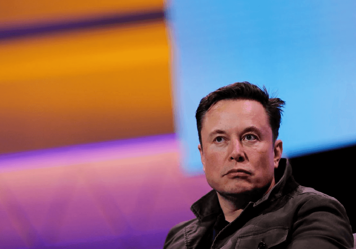 אילון מאסק מתגייס לטובת אוקראינה 