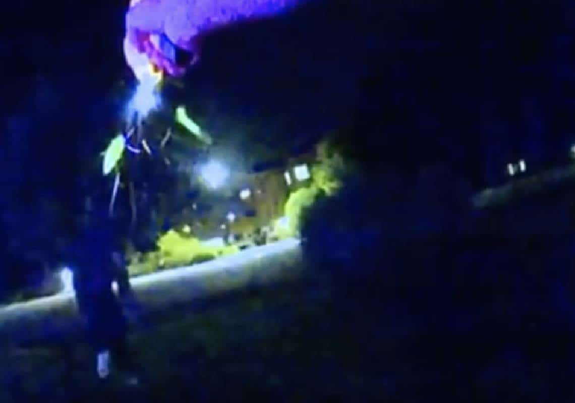 ג'ורג' פלויד 2 ? - תיעוד קשה ומצמרר ממרדף משטרתי שהסתיים בירי של כ-60 כדורים בצעיר שחור מעורר דאגה בארה"ב