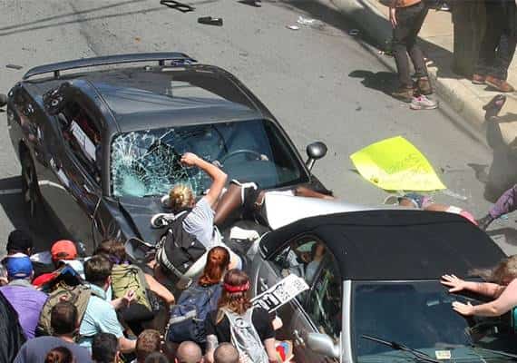 אירועי השנאה בשארלוטסוויל: כתב אישום חמור הוגש כנגד הנהג הדורס