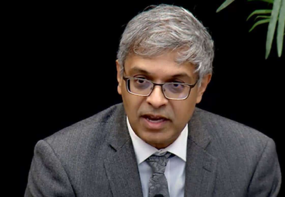 פרופסור מאוניברסיטת סטנפורד: "החופש האקדמי מת, טוני פאוצ'י הוא האפיפיור של המדע שויתר על אמת מדעית"