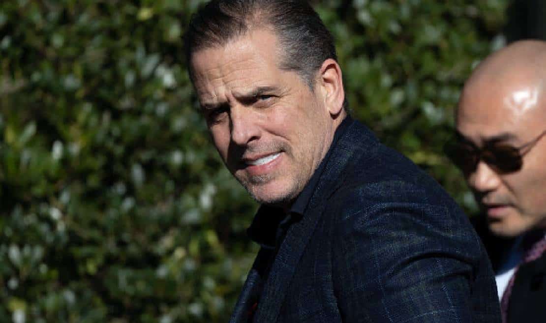 ‏סופה של משפחת ביידן? "תמונות במחשב של האנטר מציבות אותו בבית אביו ביום בו שלח הודעות על כסף לשותף עסקי סיני‏"