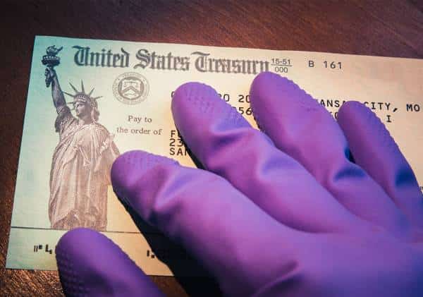 שר האוצר האמריקאי חושף: זה המועד שבו שליחת כספי הסיוע תצא לדרך