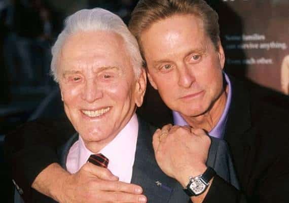 "אני אוהב אותך וגאה להיות בנך": השחקן קירק דאגלס הלך לעולמו בגיל 103