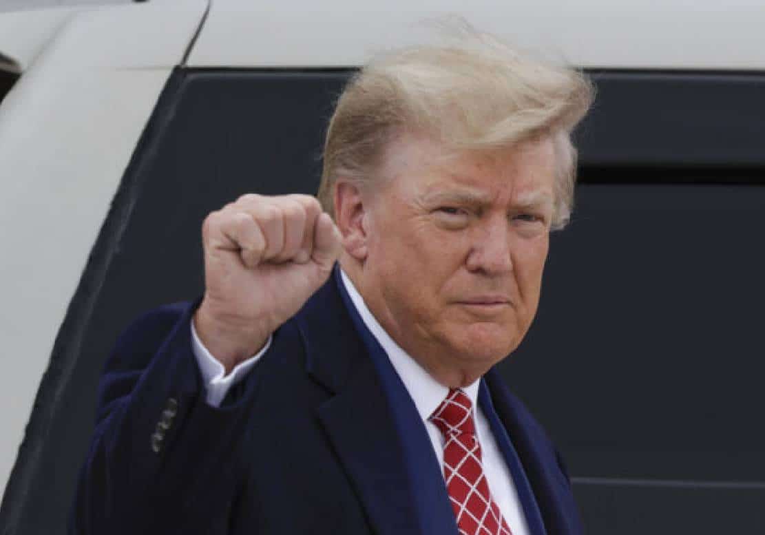 טראמפ: "אם אבחר ב-2024 אסיים את המלחמה באוקראינה תוך 24 שעות - זו עסקה קלה"