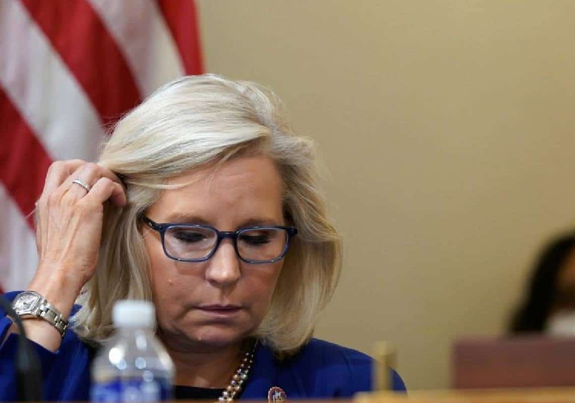 "קץ הקריירה": זה מה שעלה בגורל רפובליקנים שהצביעו להדיח את טראמפ