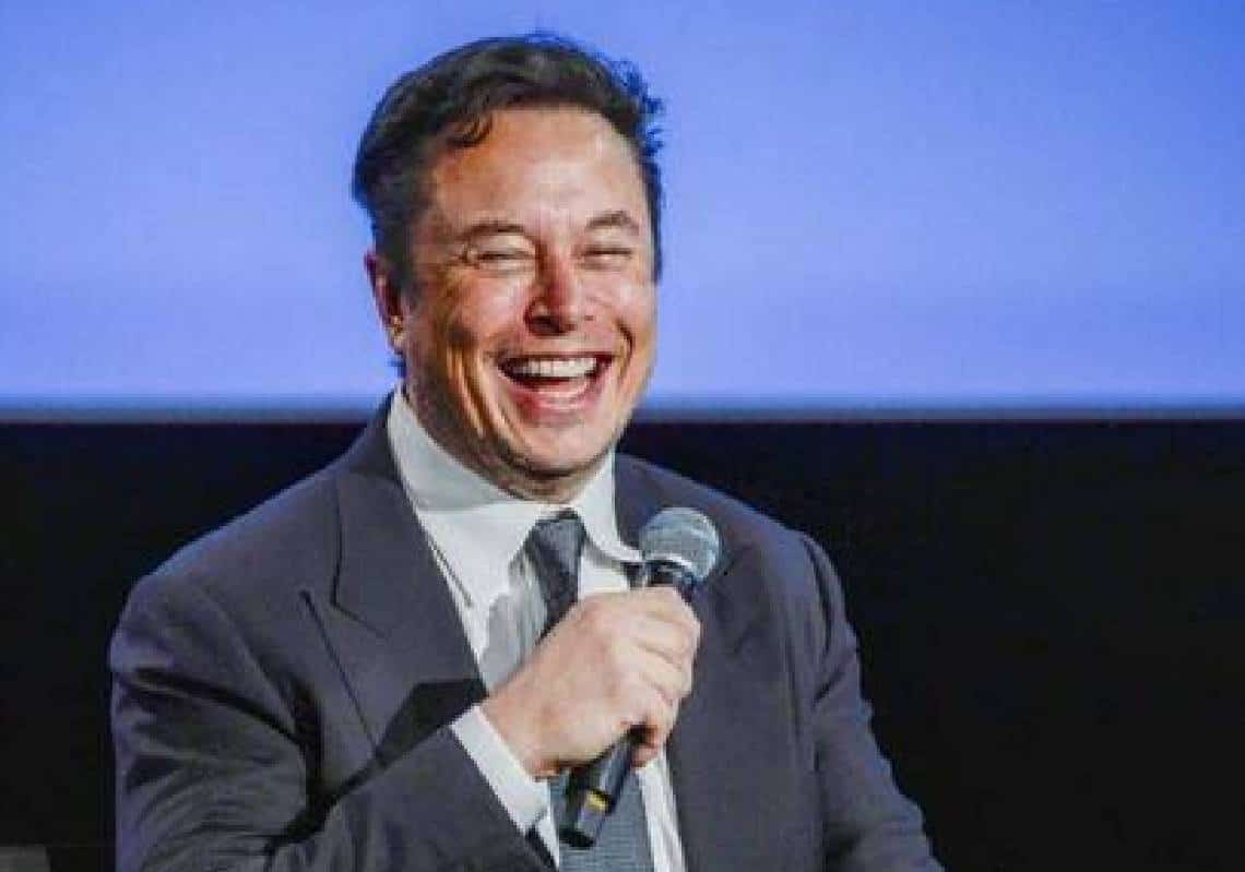 "למאסק הציעו הנחה במחיר הקנייה של טוויטר אם יבטיח לא להחזיר את דונאלד טראמפ"