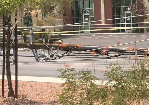 לאס וגאס: מלגזה פגעה בעמודי תאורה, מאות נותרו ללא חשמל