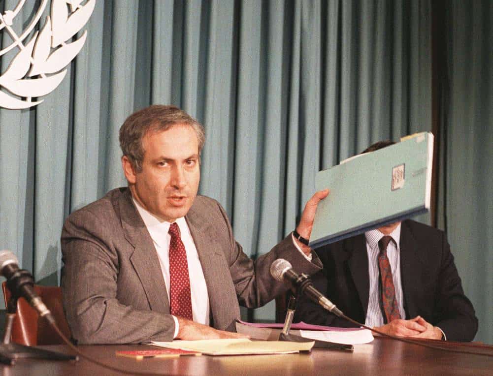 דעה: אם נתניהו לא יעזוב את הפוליטיקה - העם היהודי יושמד, כן אתם קוראים נכון