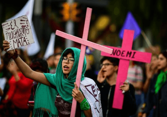 אלימות נגד נשים: יותר מחצי מהנשים שנרצחו בשנה שעברה - נרצחו בידי בן משפחה