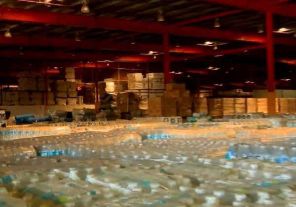 מחדל בפורטו ריקו: אלפים זקוקים למים ומזון, מחסן ציוד גדול נותר נעול