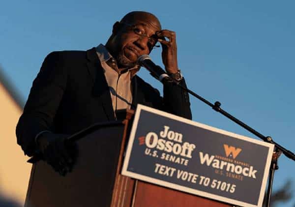 צפו: לא רק אנטי-ישראלי, גרושתו של המועמד הדמוקרטי תועדה בסרטון משטרתי טוענת - "הוא דרס אותי"