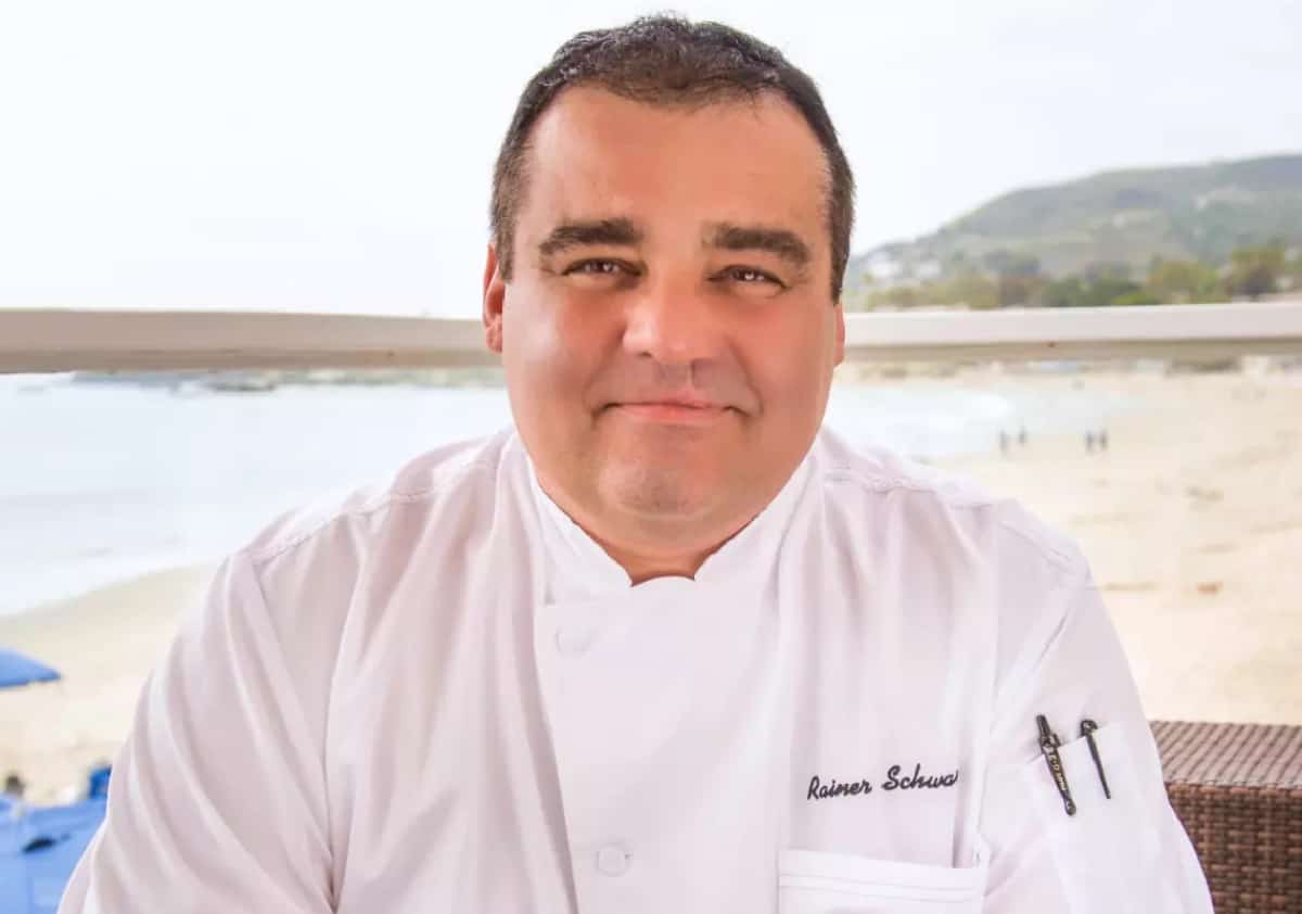 השף ריינר שוורץ, הבעלים של שתיים מהמסעדות המוכרות בלגונה ביץ', הלך לעולמו בגיל 59 לאחר שרכבו סטה מהנתיב בדיינה פוינט. רשויות החוק חוקרות את נסיבות המק