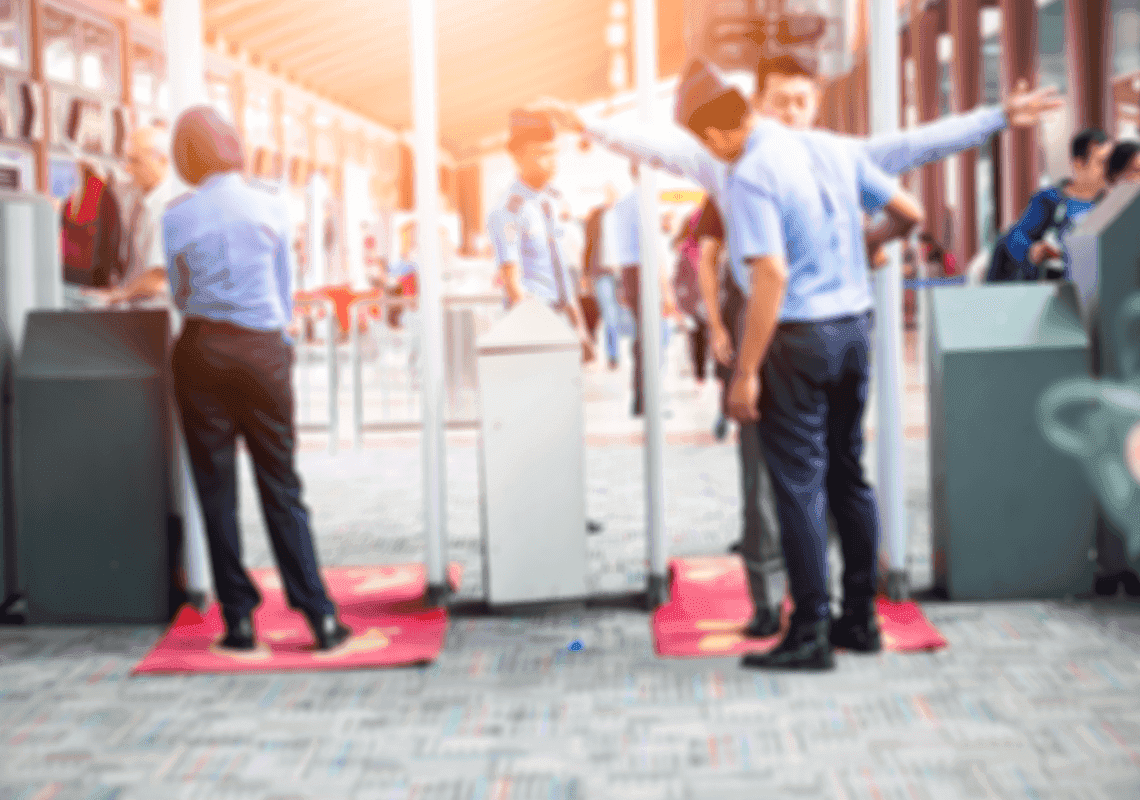 ה-DHS יקל על טרנסג'נדרים בבדיקות בשדה"ת - והרפובליקנים מתנגדים: "הזמנה לטרוריסטים"