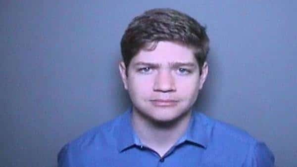 "להרוג את היהודי הראשון שלי": רשימת חיסול נמצאה אצל תושב דרום קליפורניה שתכנן לפגע בקהילה היהודית 