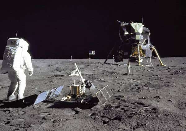ארה"ב מציינת חמישים שנה לנחיתה על הירח