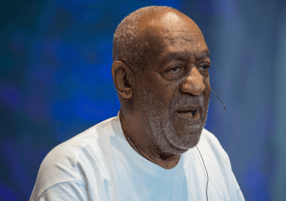 היום: דיון לקביעת גזר דינו של השחקן ביל קוסבי באשמת תקיפה מינית