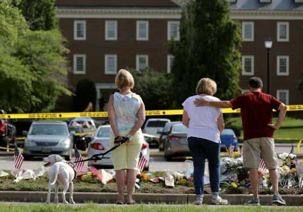 שלח מכתב התפטרות ושעות לאחר מכן יצא למסע טבח המוני