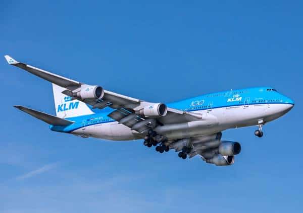 סיוט בשחקים: טסו 11 שעות ונחתו בעיר שממנה המריאו