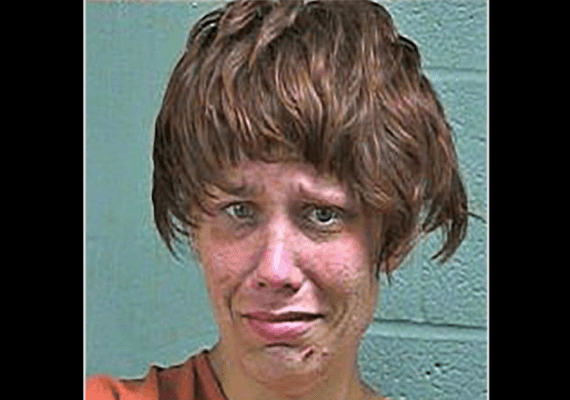 אוקלהומה: פורצת נתפסה עם המכנסיים למטה