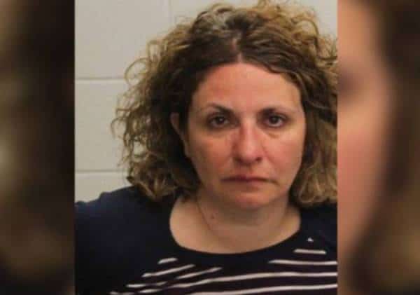 דוגמא אישית: מנהלת בית ספר השתכרה והובילה את קציני המשטרה למרדף במהירות גבוהה - היא שילמה על כך ביוקר