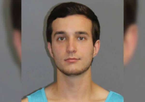 העיירה בעלת הטראומה הקשה הוכתה בהלם כאשר אחד מתושביה פרסם ציוץ אלים שהוביל מיד למעצרו