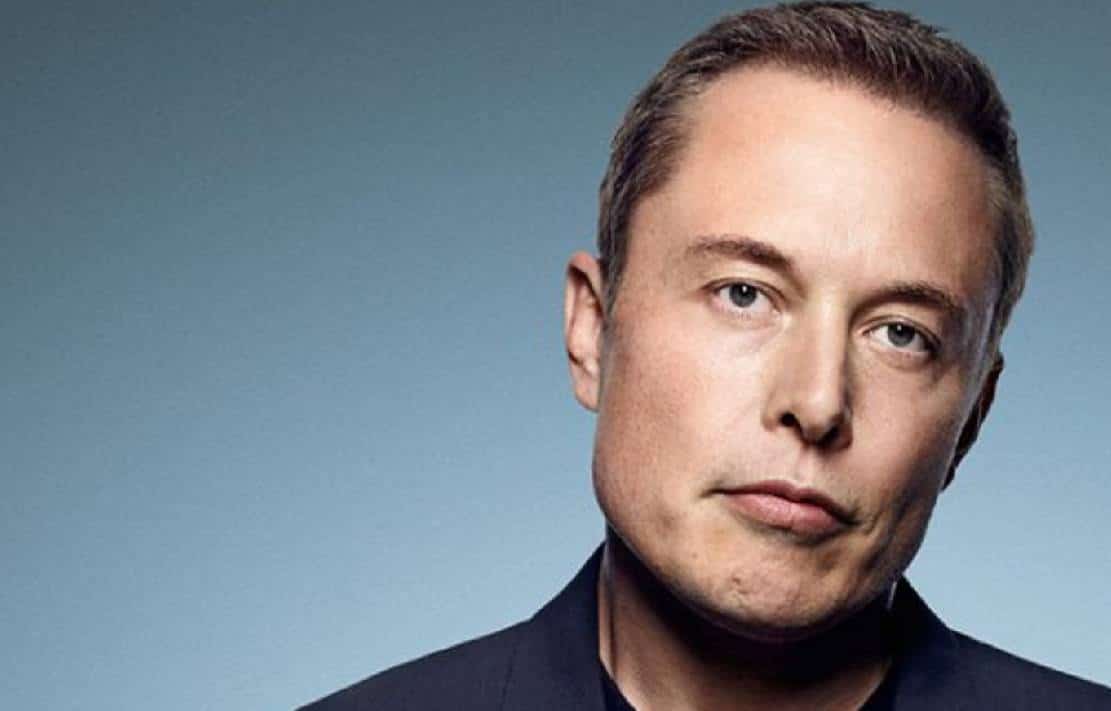 אילון מאסק מגן על רוסיה בציוץ חדש