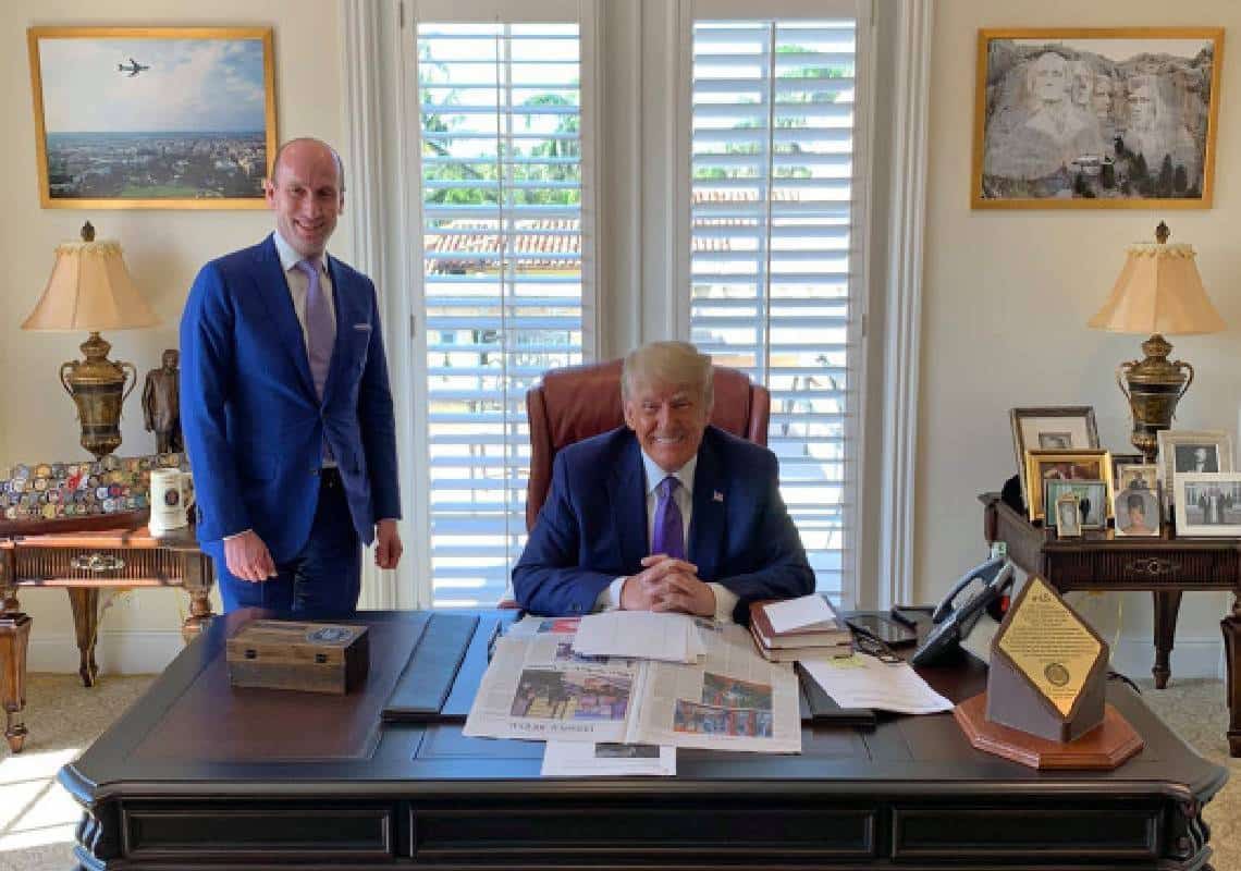 הצצה ראשונה אל תוך המשרד החדש של טראמפ במאר-א-לאגו