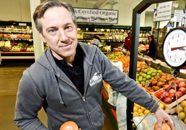 פג תוקפו של מזון? זה לא מנע ממנכ"ל של רשת סופרמרקטים לאכול אותו במשך שנה