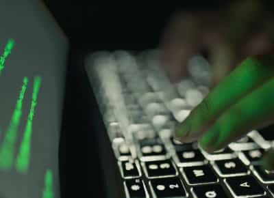 קליפורניה יוצאת למלחמה על הפרטיות: המדינה מאפשרת מחיקה גורפת של מידע אישי מתעשיית הסחר בנתונים