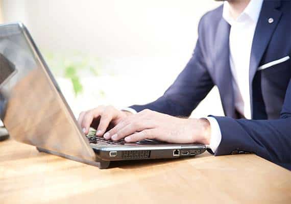 ביקשה מהאקס שישלם על המכונית וקיבלה ממנו תגובה אכזרית במיוחד