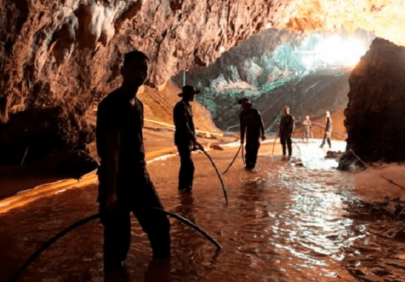 הילדים בתאילנד חולצו שעות לפני שמשאבת הניקוז התקלקלה