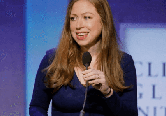 צ'לסי קלינטון: טראמפ משפיל את אמריקה