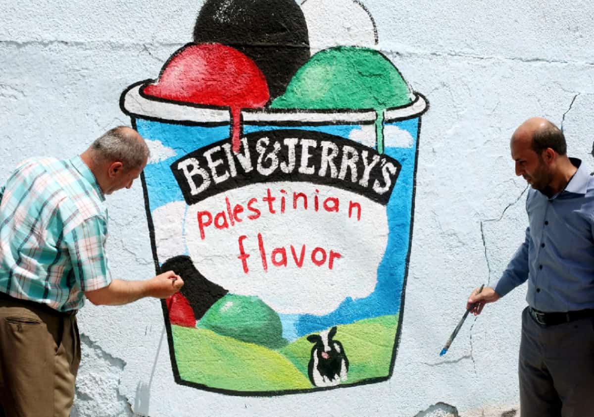 מייסד בן אנד ג'ריס משיק גלידה בטעם אבטיח כאות סולידריות עם הפלסטינים