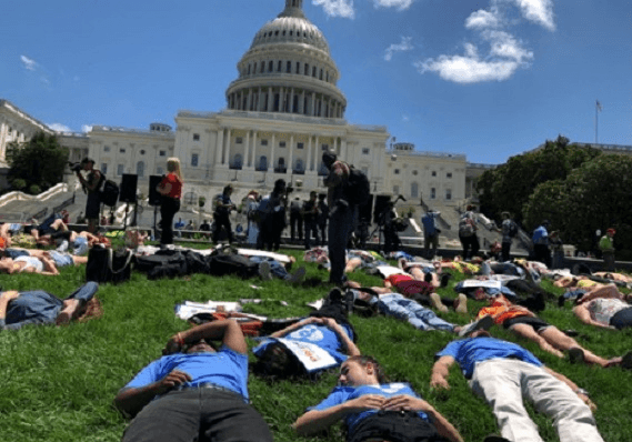 שנתיים לטבח במועדון הפולס - "שביתות מוות" ברחבי ארה"ב