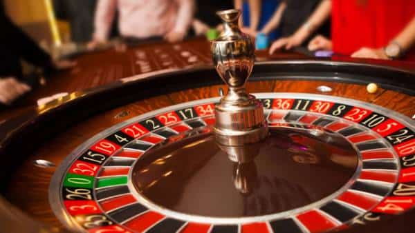 טקסס: רצחה את בעלה והשתמשה בכספו כדי לשחק בקזינו