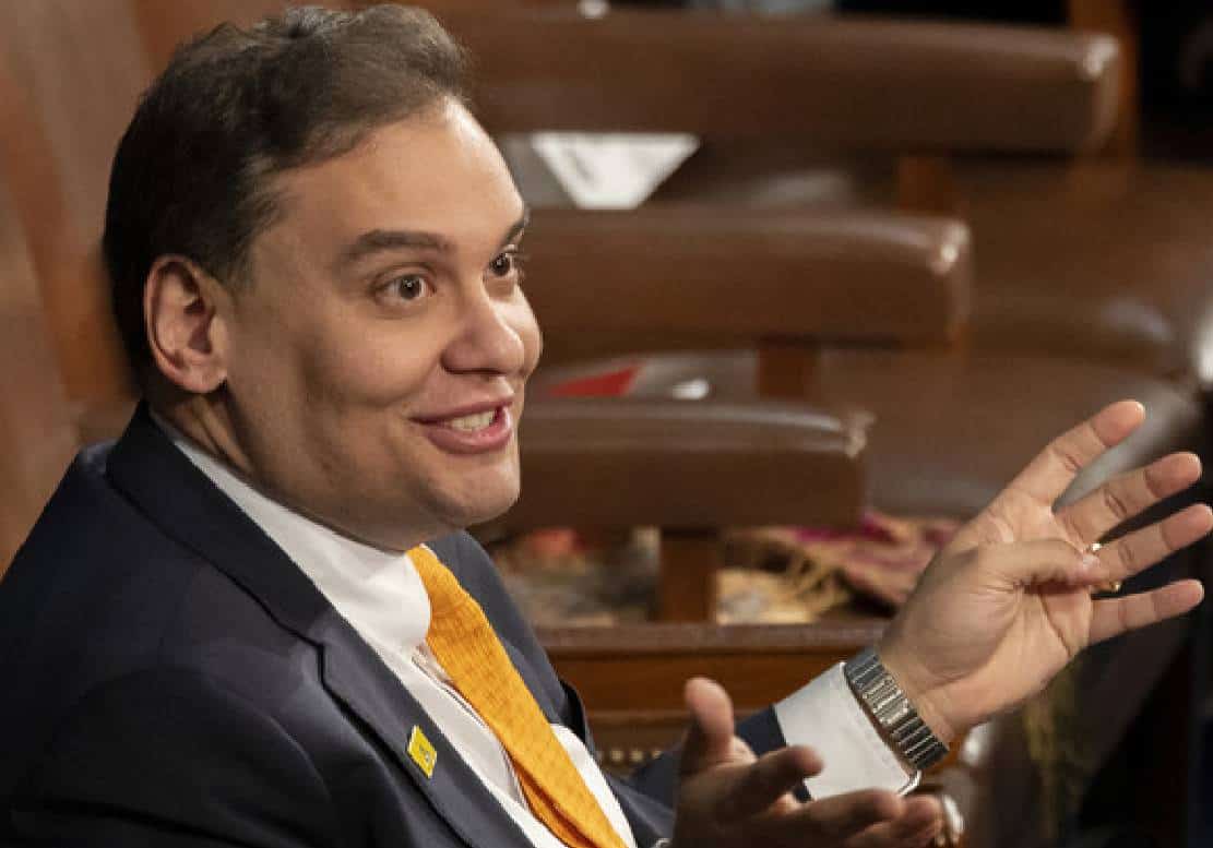 ‏חבר קונגרס שהתחזה ליהודי מואשם בתכנון הונאת כרטיסי אשראי