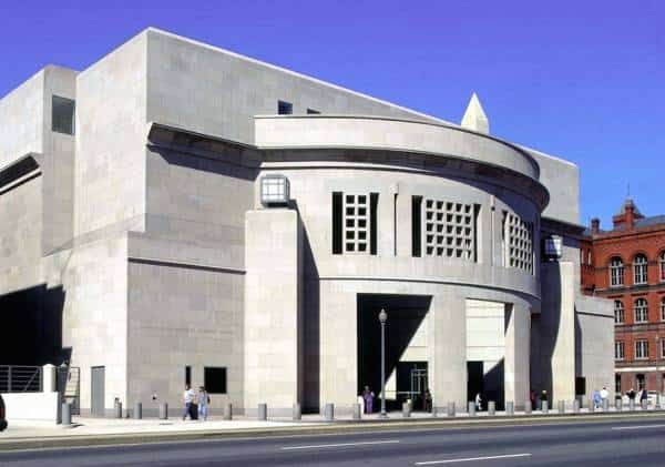 מאות אקדמאיים במכתב גלוי: "מוזיאון השואה נקט עמדה קיצונית ומנותקת"