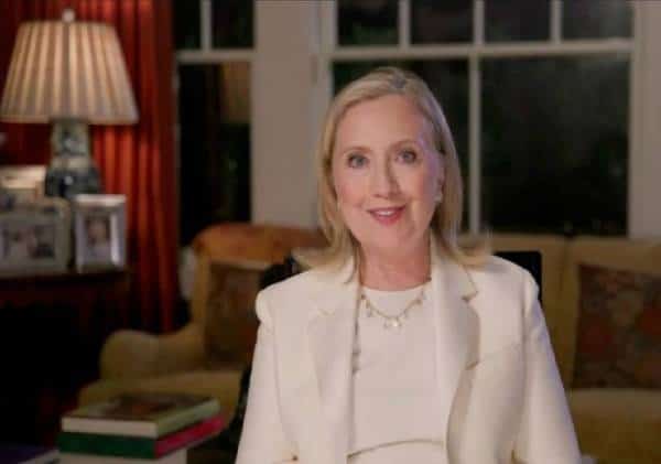 האם קלינטון בדרך לכלא? הנשיא טראמפ הורה - "פתחו מיד את התיקים עם 35,000 האי-מיילים שהיא ניסתה להשמיד"