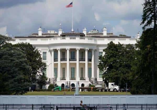 השירות החשאי הצליח לתפוס מעטפה 'רעילה באופן קיצוני' בדרכה לבית הלבן