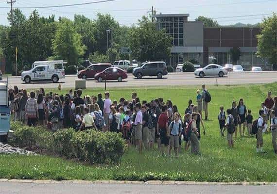 טנסי: ניסוי בשיעור מדע גרם לפיצוץ ושריפה, עשרות נפצעו