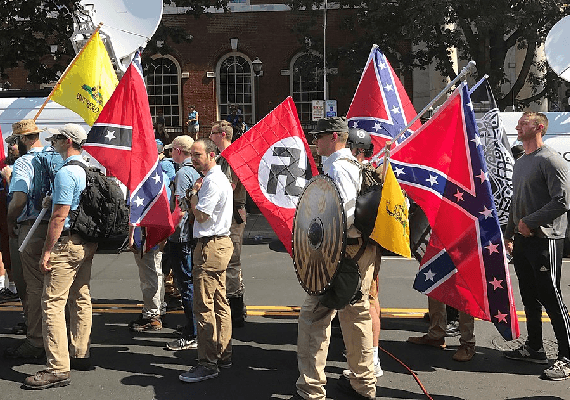 כך הערים הגזען על פייפאל ומימן את עצרת השנאה שוב
