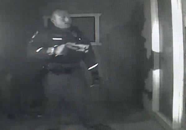 באקדחים שלופים: פעוט לא מחוסן פונה לביה"ח על ידי המשטרה