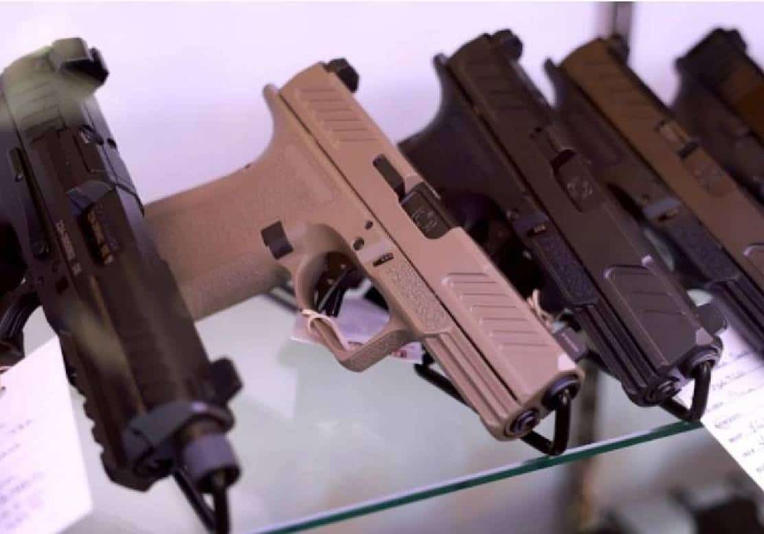 בשורה לתושבי פלורידה - החל מה-1 ביולי תוכלו לשאת נשק מוסתר ללא רישיון