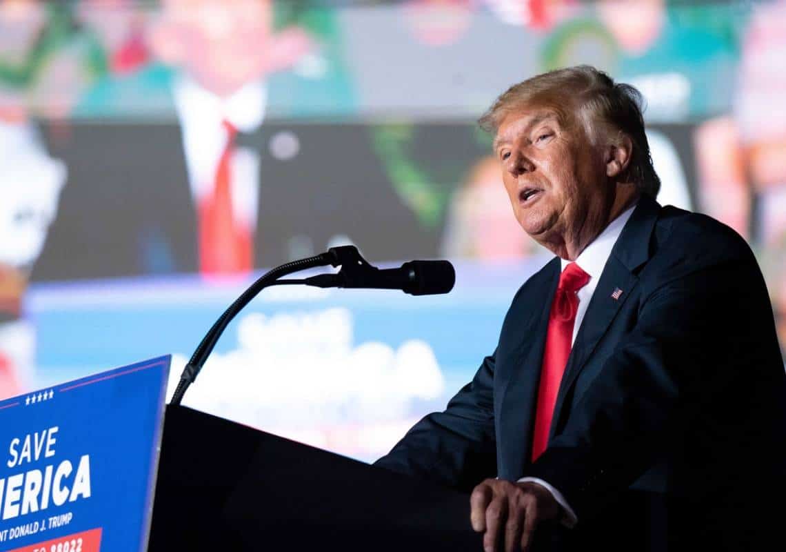 דיווח: הנשיא לשעבר טראמפ שקל להכריז על התמודדות לנשיאות כבר בקיץ