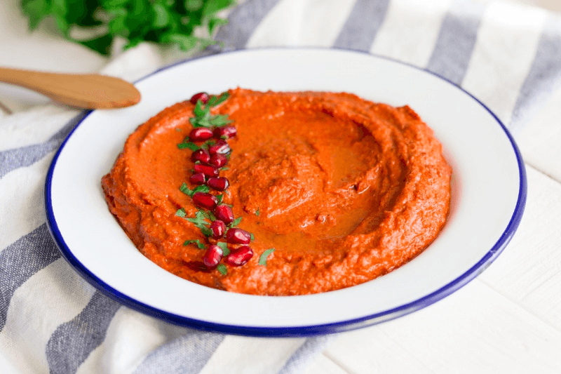 Almayass הלבנונית פותחת סניף בניו יורק ומציעה מנות גדולות במחיר מצחיק